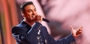 Carlos Rivera inaugura palenque con su nombre