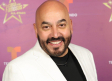 Lupillo Rivera se queda sin sus botas durante presentación, ¿se las robaron?