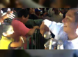 Alcalde en Veracruz regala cerveza durante concierto