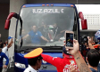 Con la copa por delante, Cruz Azul provoca caos en el aeropuerto