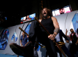 Sorprende Jason Momoa con danza maorí en la premiere de 'Aquaman'