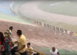 Torrencial lluvia en Brasil convierte a estadio en cascada
