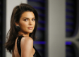 Presume Kendall Jenner atrevido vestido