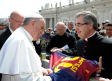 Da gusto ver a Messi, pero no es Dios: Papa Francisco