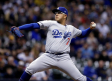 Julio Urías brilla en el triunfo de Dodgers ante Milwaukee