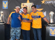 Hinchas Tigres disfrutaron de los trofeos de campeón