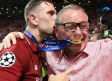 El emotivo abrazo en Champions entre Jordan Henderson y su padre