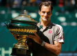 Roger Federer se lleva el torneo de Halle y va por récord de triunfos