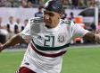 La razón por la que México usó una gorra Nike y no Adidas para curar al 'Chaka'
