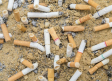 Los cigarros contaminan más el mar que los popotes