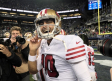 Jimmy Garoppolo brilló contra los equipos que calificaron a los playoffs