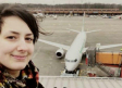 Mujer se casa con un avión que conoció hace seis años