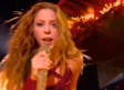 Shakira saca la lengua en el Super Bowl y las redes enloquecen