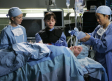 Donan equipo médico de 'Grey's Anatomy' por brote de coronavirus
