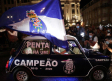 Aficionados del Porto salen a las calles a celebrar el título