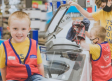 Un pequeño de 4 años con problemas de autismo encontró un refugió en un supermercado y ahora es parte del equipo