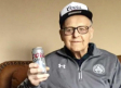 Un hombre de 103 años reveló el secreto de su longevidad: afirma que todo está en tomar una cerveza al día