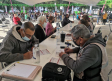 Continúa entrega de tarjetas en el Parque España para pensión del Bienestar