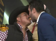 'Pollo' se pone extremo en el 'boneless del amor'