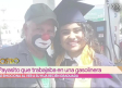 Padre es sorprendido por su hija graduada en su trabajo