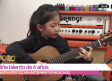 Niña de 6 años sorprende con angelical voz y capacidad de tocar 8 instrumentos