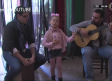 Menor canta carta a los 'Reyes Magos'; pide regalos para su abuelita