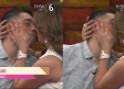 Lili Brillanti le planta beso a Ángel Castro
