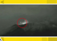 Captan a objeto luminoso entrar a volcán