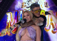 Le aplican 'llave' a Ludivinita en pleno programa