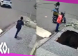 Joven cae en mega socavón