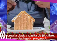 Joven crea casita de jengibre con un chicharrón