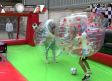 Cascarita en pelotas termina en goliza