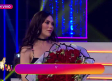 Le llega ramos de rosas y viaje a Vivian de admirador secreto