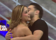 Jerry Hernández sorprende a Nathali con flores
