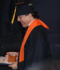 Cristian Castro se gradúa de la preparatoria a los 51 años