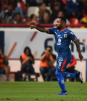Por triunfo de 30