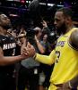 LeBron James gana último duelo ante Dwyane Wade