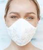 Bodas durante la pandemia; diseñan cubrebocas para novia en Europa y Chile