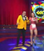Esta meserita, ¿no lava su vestuario?