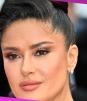 Salma Hayek recibe mazapanes en Festival de Toronto