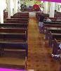 Joven asalta a abuelito en iglesia