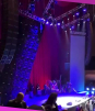 Cae pantalla durante concierto sinfónico del Tri