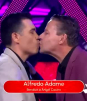 Ángel Castro recuerda su beso con Alfredo Adame