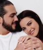 Andrés Tovar sale en defensa de Maite Perroni
