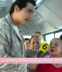 Zair sale a las calles de la ciudad para consentir a las mamás