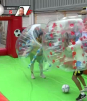 Cascarita en pelotas termina en goliza