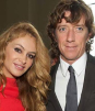 Paulina Rubio obtiene la custodia definitiva de su hijo