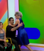 La Maestra Resurrección se pasa de coqueta en vivo