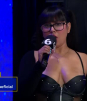 Robertita confiesa se hace millonaria vendiendo tangas