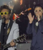 Aleks Syntek y Dani Flow se presentan juntos en el escenario